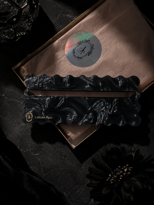 Black Pearl Mahjong Line Reader with Gold | Limited Edition