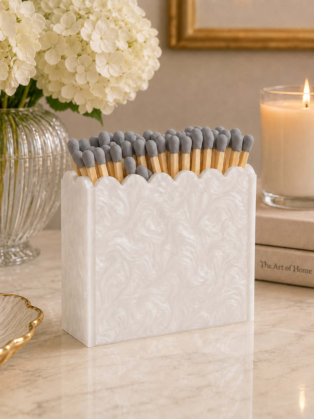 White Pearl Scalloped Acrylic Match Holder with 3-Inch Matches