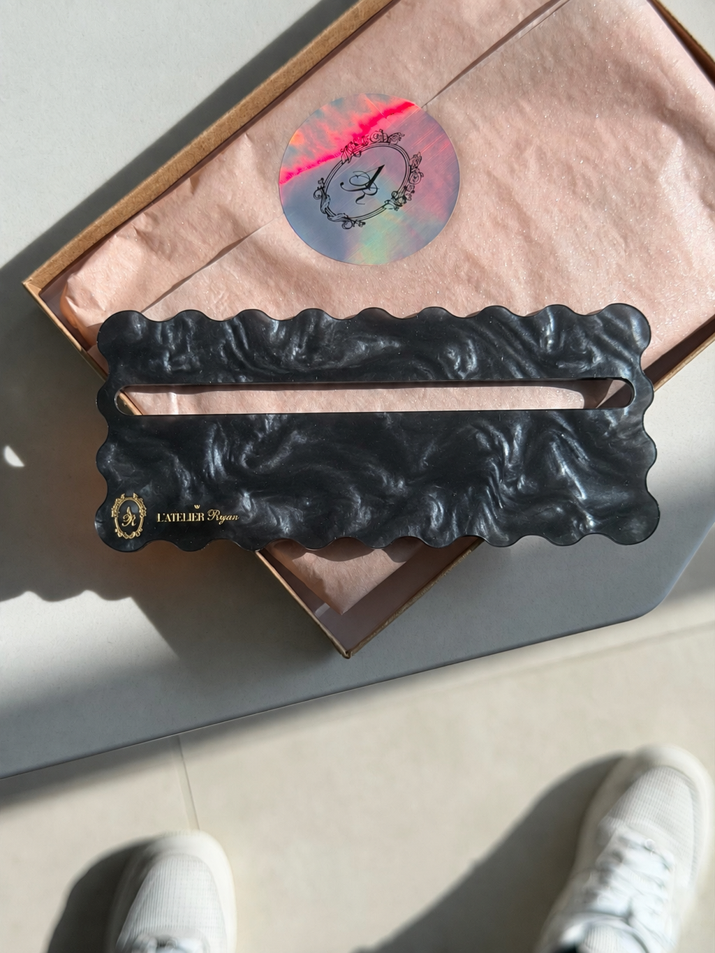 Black Pearl Mahjong Line Reader with Gold | Limited Edition